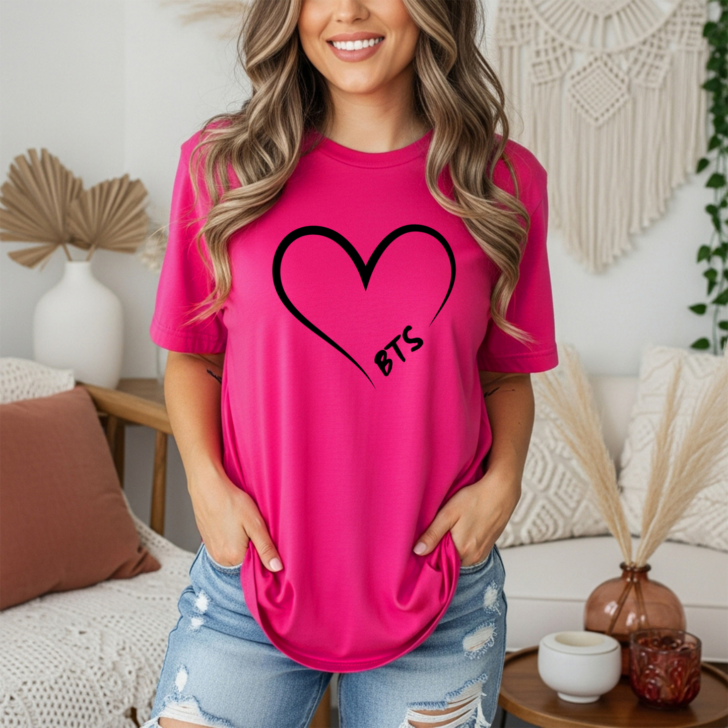 BTS Minimalist Heart Outline T-Shirt