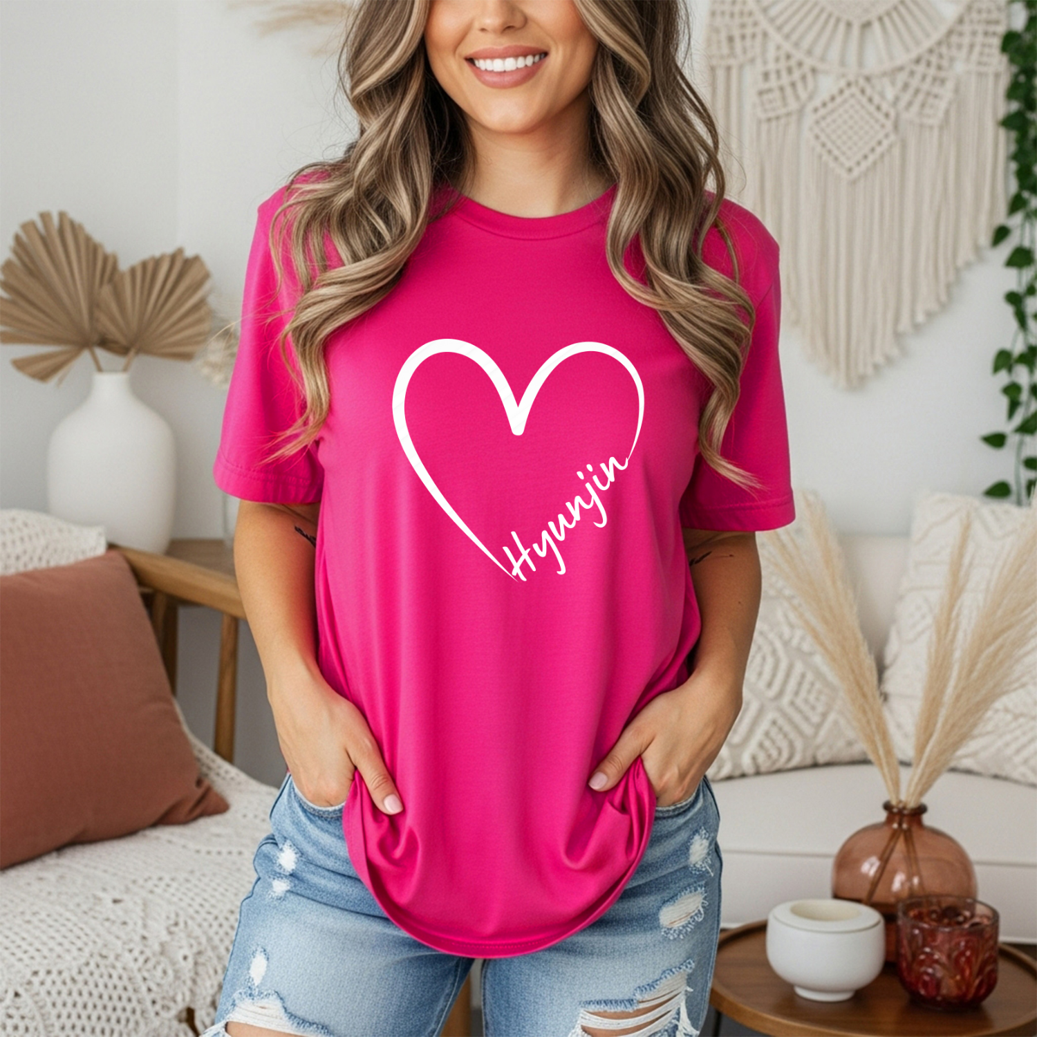 Minimalist Hyunjin Heart Outline T-Shirt | Stray Kids Fan Shirt