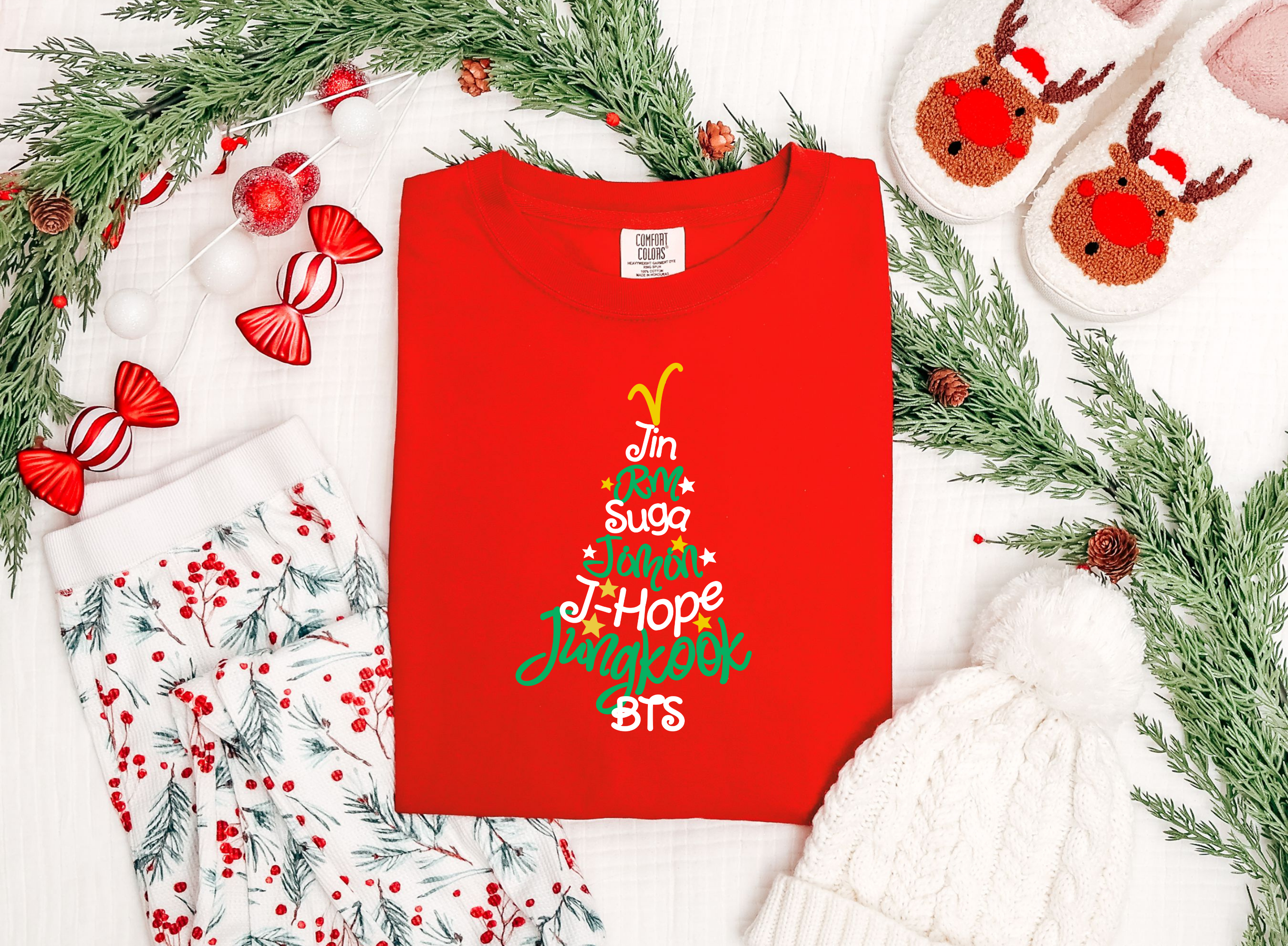 Christmas Tree BTS Names Tee-Shirt